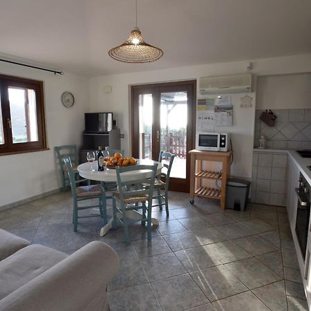 마고마다스 Casa Nel Vigneto Con Vista Mare 아파트 외부 사진