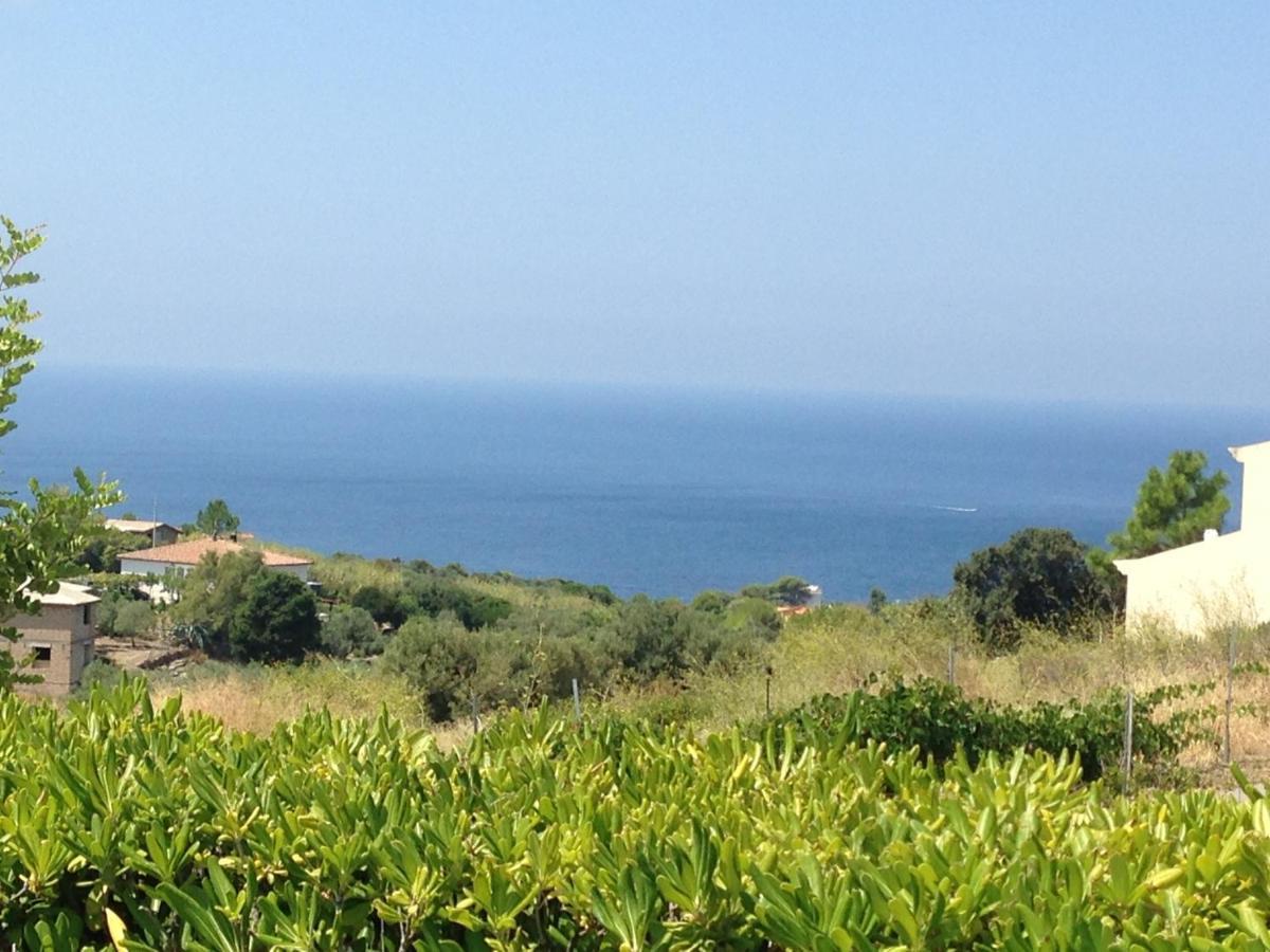 마고마다스 Casa Nel Vigneto Con Vista Mare 아파트 외부 사진