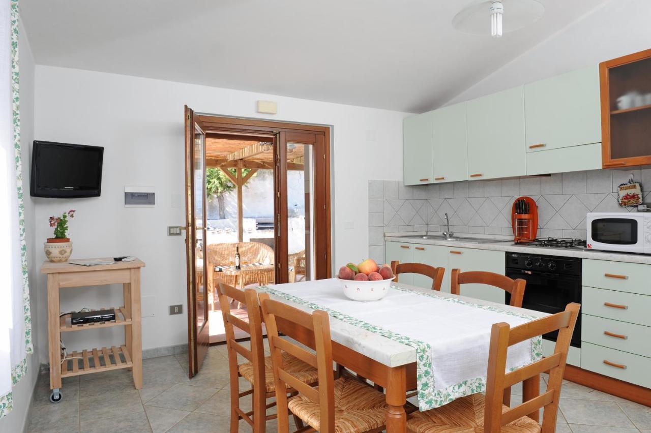 마고마다스 Casa Nel Vigneto Con Vista Mare 아파트 외부 사진